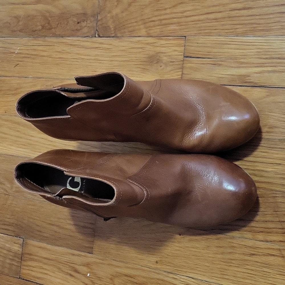 Ankle Boots - Picture 4 of 10